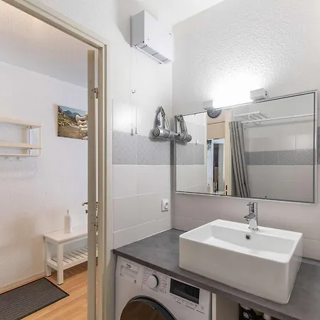 T2 A Cauterets, Proche Telecabine Avec Parking Et Local - Fr-1-401-198 * קאוטרט