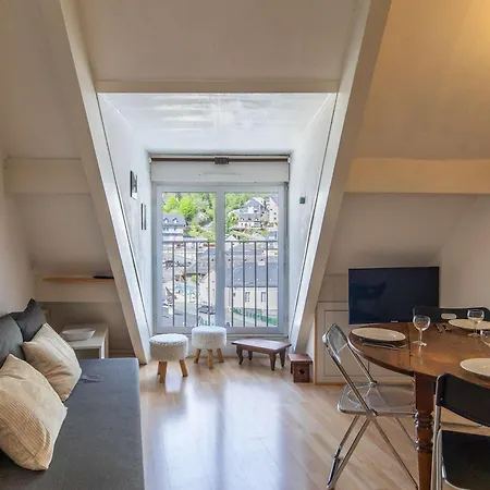 T2 A Cauterets, Proche Telecabine Avec Parking Et Local - Fr-1-401-198 דירה