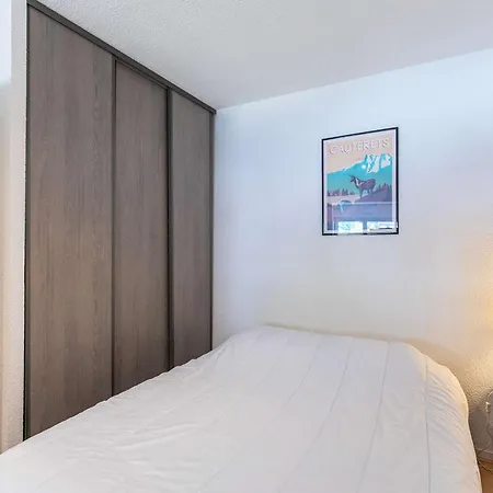 T2 A Cauterets, Proche Telecabine Avec Parking Et Local - Fr-1-401-198 *