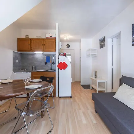 T2 A Cauterets, Proche Telecabine Avec Parking Et Local - Fr-1-401-198